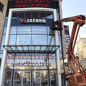 Brennecke Cleaning Reinigung von Glas und Fassaden 4