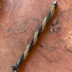 Handgerefertigte Kette