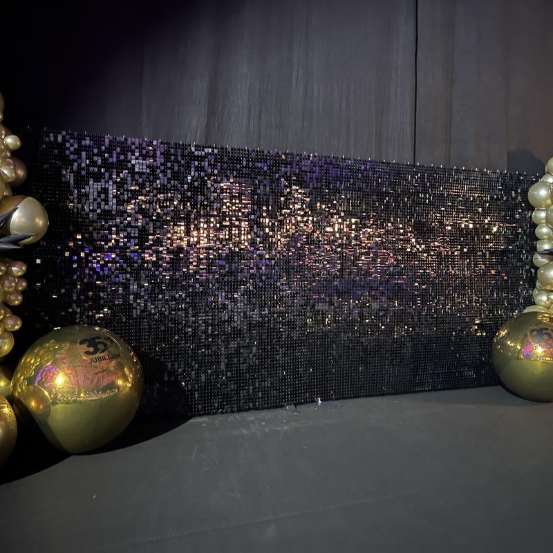 Shimmerwall 6m mit Ballondekoration, Branding Eventdeko, Eventdesign Kassel