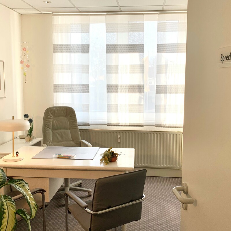 Beratungszimmer der Praxis Roma Jagielski & Kamila Gulewicz