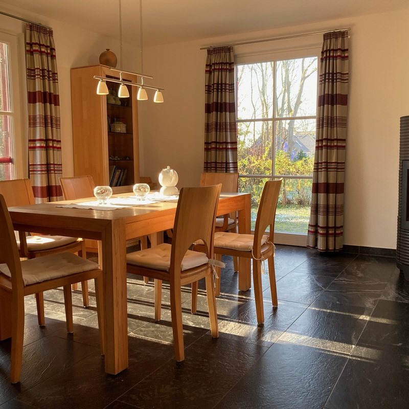 Haus Klatschmohn - Essbereich