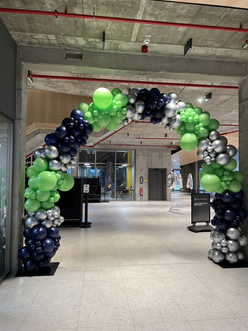 Ballonbogen freistehend als Eventdekoration