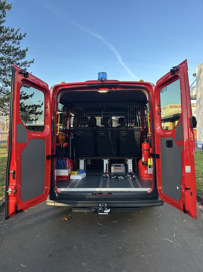 Mannschaftstransportfahrzeug