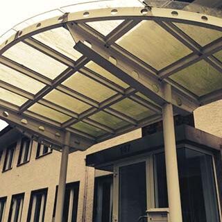 Brennecke Cleaning Reinigung von Glas und Fassaden 3