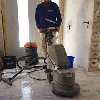 Brenecke Cleaning Reparaturarbeiten von Natur- und Kunststein 6