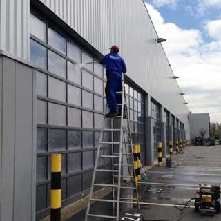 Brennecke Cleaning Industriereinigung 1