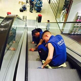 Brennecke Cleaning Rolltreppenreinigung 4