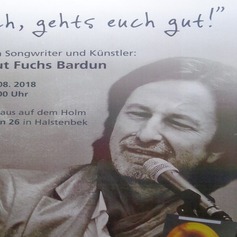 Konzert mit Helmut Fuchs Bardun
„Ach geht‘s Euch gut“
Ein humorvoller Abend im Park des Landhauses