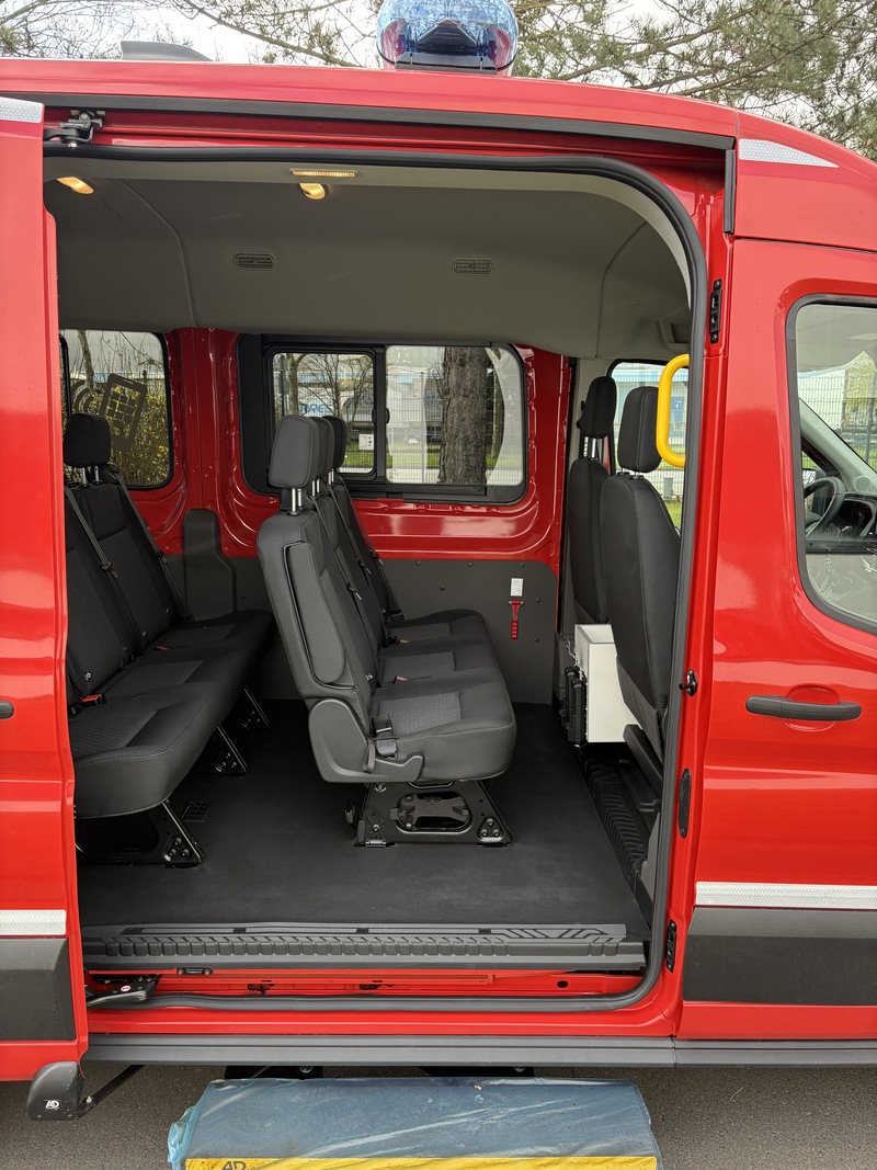 Mannschaftstransportfahrzeug