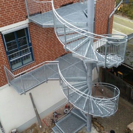 Spindlertreppe mit Austrittspodest