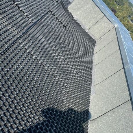 Beginn der Dämmung vor Rollrasenverlegung