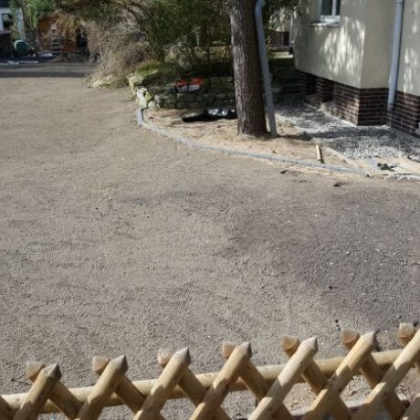 Vorbereitung des Bodes für Rollrasen