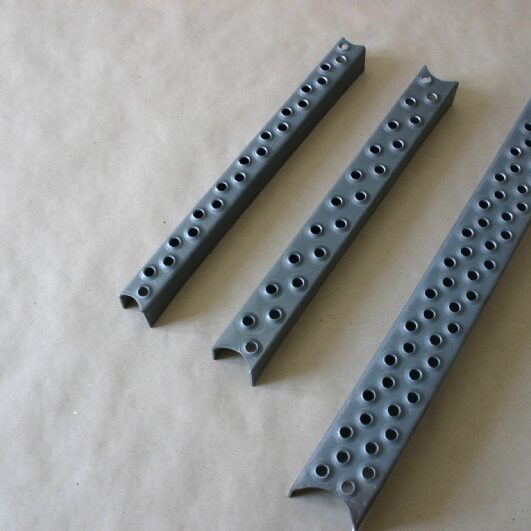 Leitersprossen auf Maß, Stahl, Roh,  verschiedene