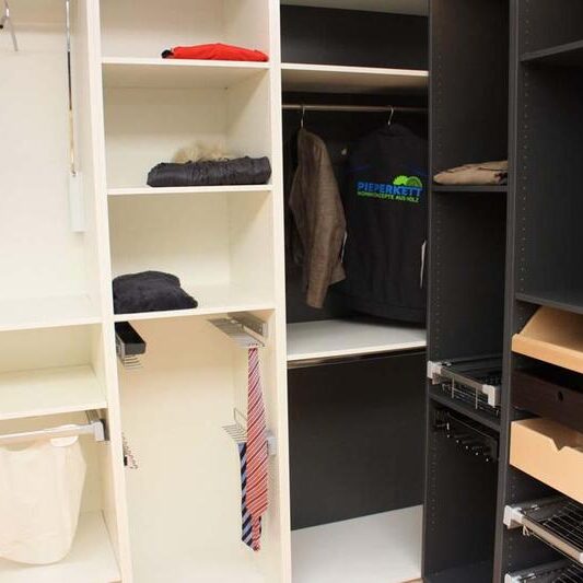 Begehbarer KLeiderschrank Ausstellung