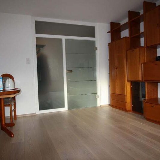 Landhausdiele Eiche Weißöl und Windfangelement-Weißlack