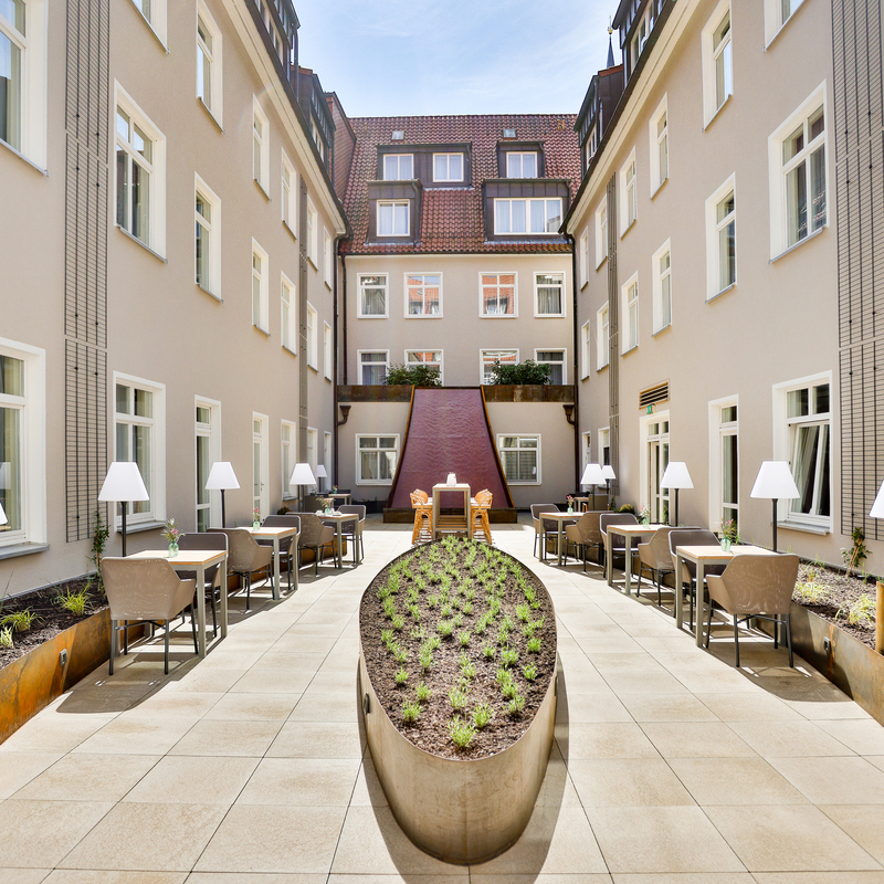 Innenhof des maakt Hotel & Apartments