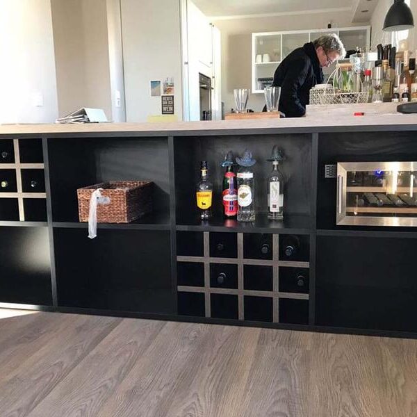 Weinregal und Stauraum, Region Hannover