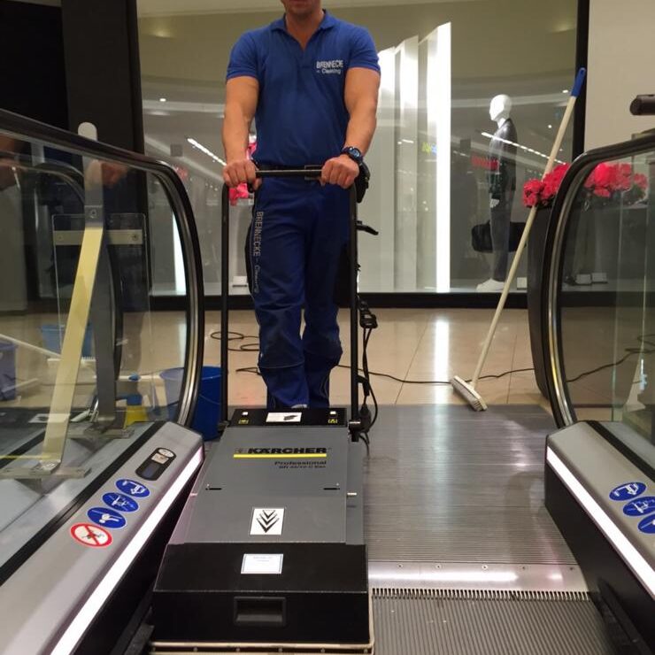 Brennecke Cleaning Rolltreppenreinigung 8