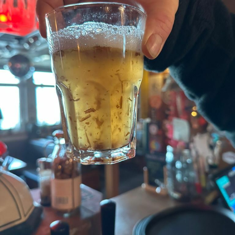 Entfernung von Verschmutzungen mit dem Rei-Sys ohne mechanischen Einsatz.