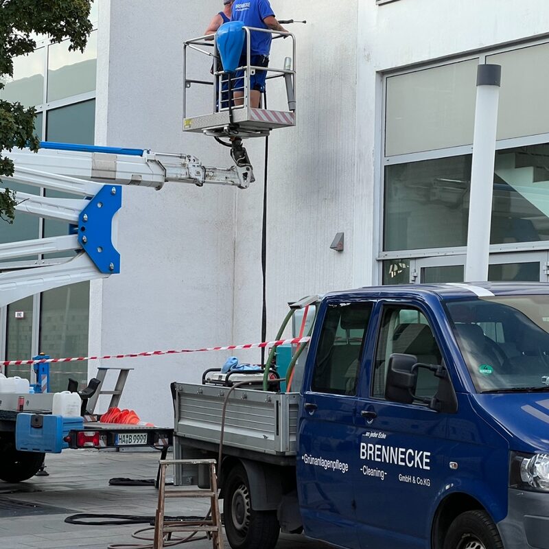 Brennecke Cleaning Reinigung von Fassaden 2