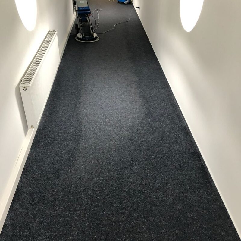 Brennecke Cleaning Teppich- und Polsterreinigung 2