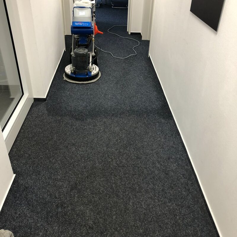 Brennecke Cleaning Teppich- und Polsterreinigung 3