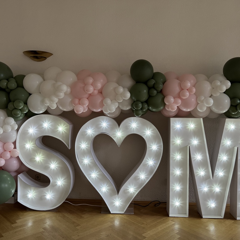 XXL Leuchtzahlen mieten für ihre Hochzeit