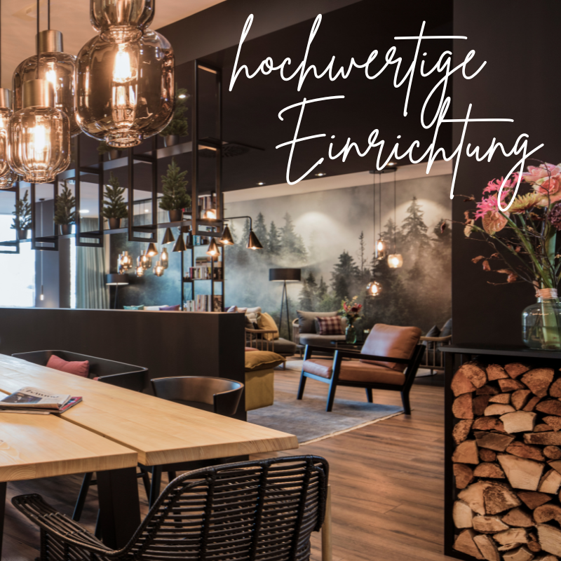 Unsere Einrichtung besteht aus viel Holz und recycelten Materialien.