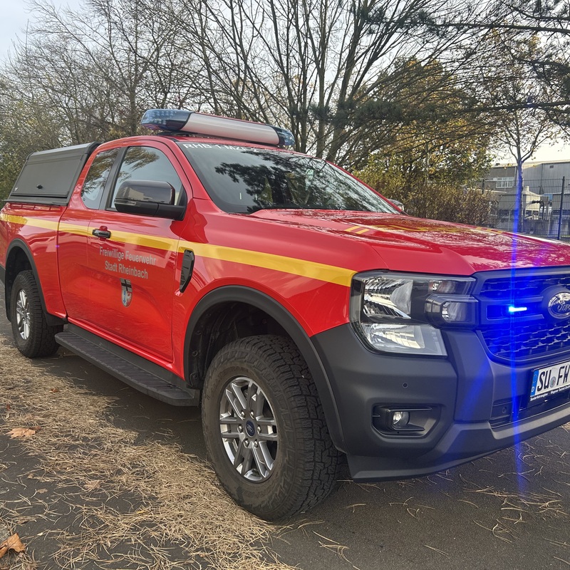 Warnfahrzeug / Gerätewagen