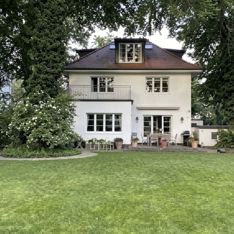 VERKAUFT:
Altbau_Villa_Berlin_KleinOsterberg
