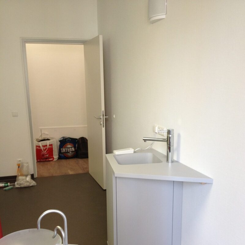 Zahnarzt - Mineralwerkstoff 2