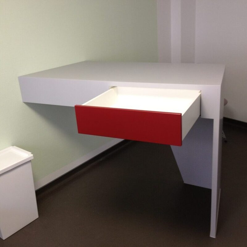 Zahnarzt - Behandlungseinheit2