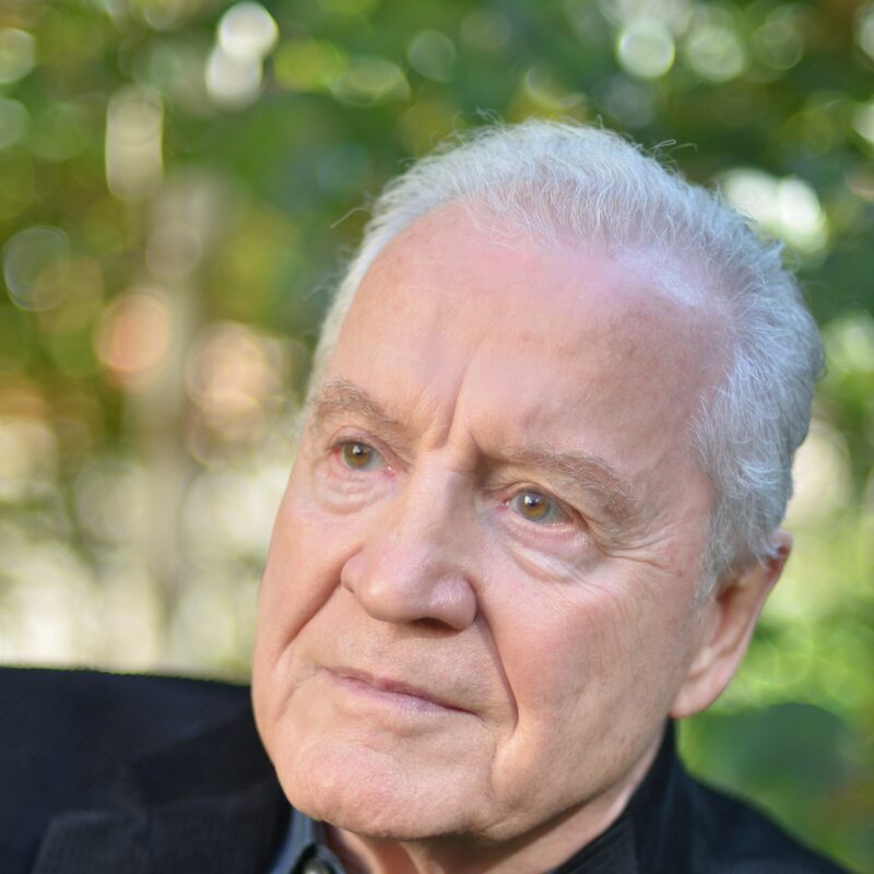 Lesung mit Manfred Andrae
„Bausteine Nietzsche und Viola Amata“
Eine fröhliche Feier für Nietzsche