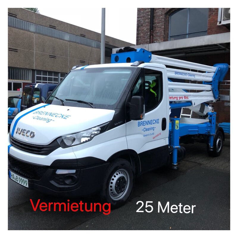 Brennecke Cleaning Hubwagenvermietung 3