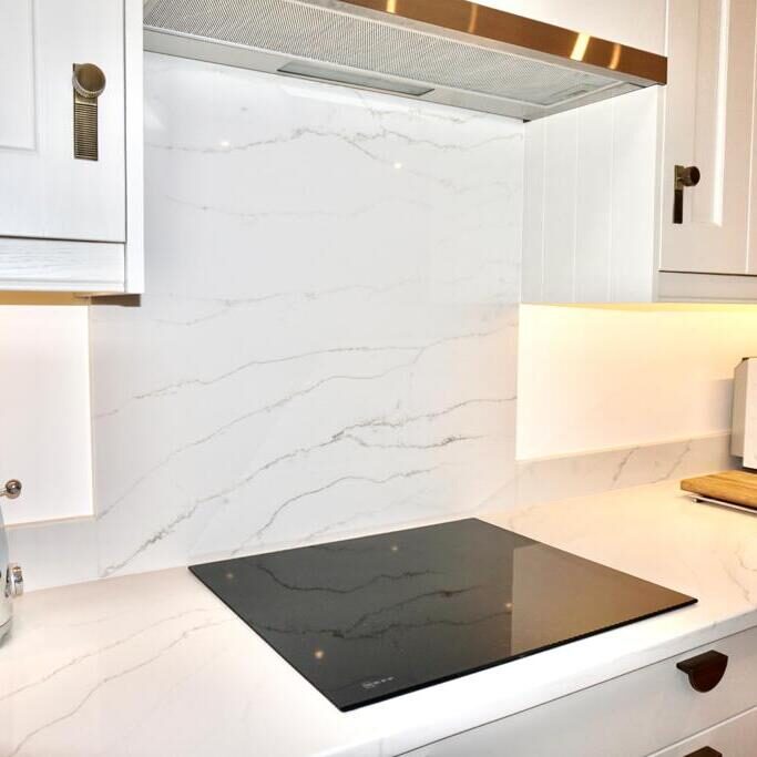 LOREM IPSUM DOLOR SIT AMET