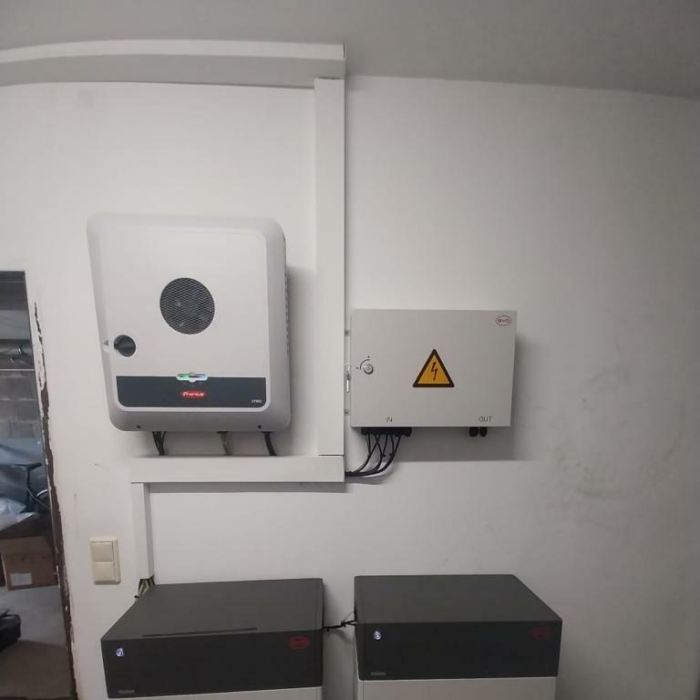 Fronius Wechselrichter. 
Hochwertige Produkte sind eine langfristige Investition.