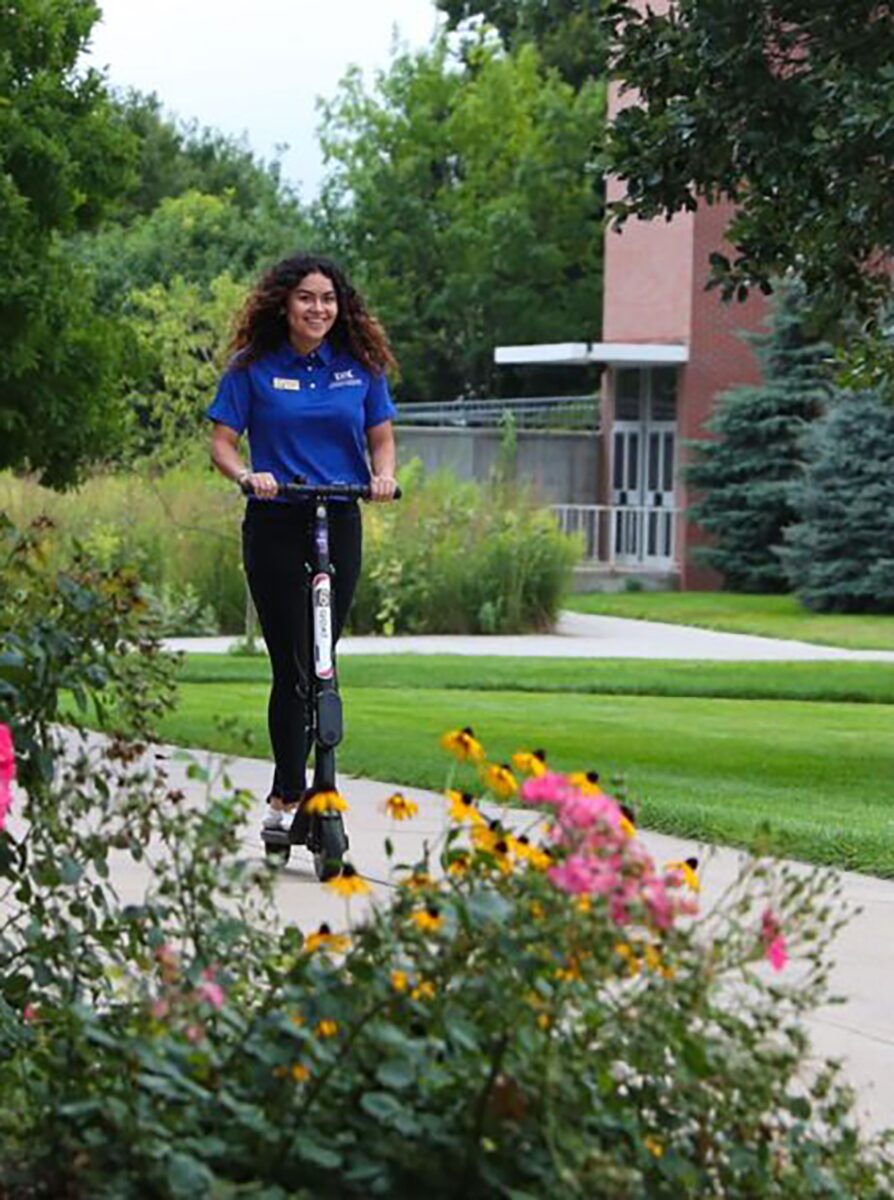 RIDE GOAT Start your own fleet of scooters - At towns, campus universities,.