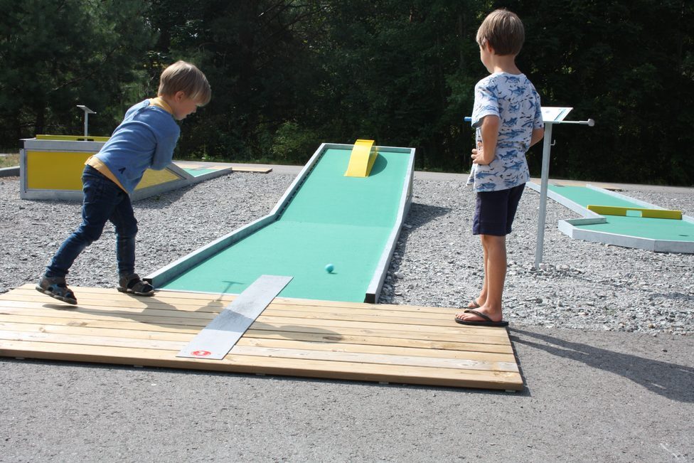 See- und Waldresort Gröbern: Minigolf